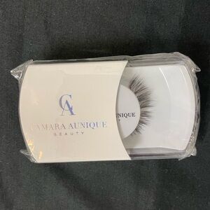 Camara Aunique Lashes